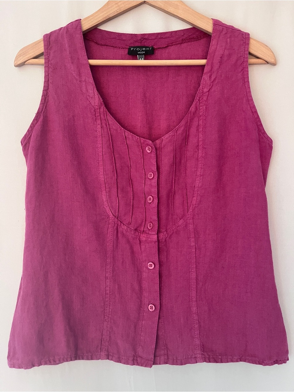 Italian Linen Plum Colour Sleevless Button Front • Size EU 44